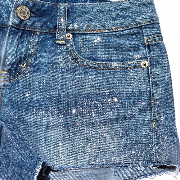✨ Glitter Jean Shorts ✨ - Picture 5 of 8